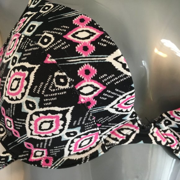 Women's HOLLISTER Black Pink Tribal Swim Bikini Top Push Up Size 34C Bottoms L - Picture 6 of 15